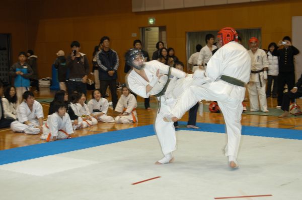 第28回長崎県交流大会レポート Npo法人全世界空手道連盟新極真会